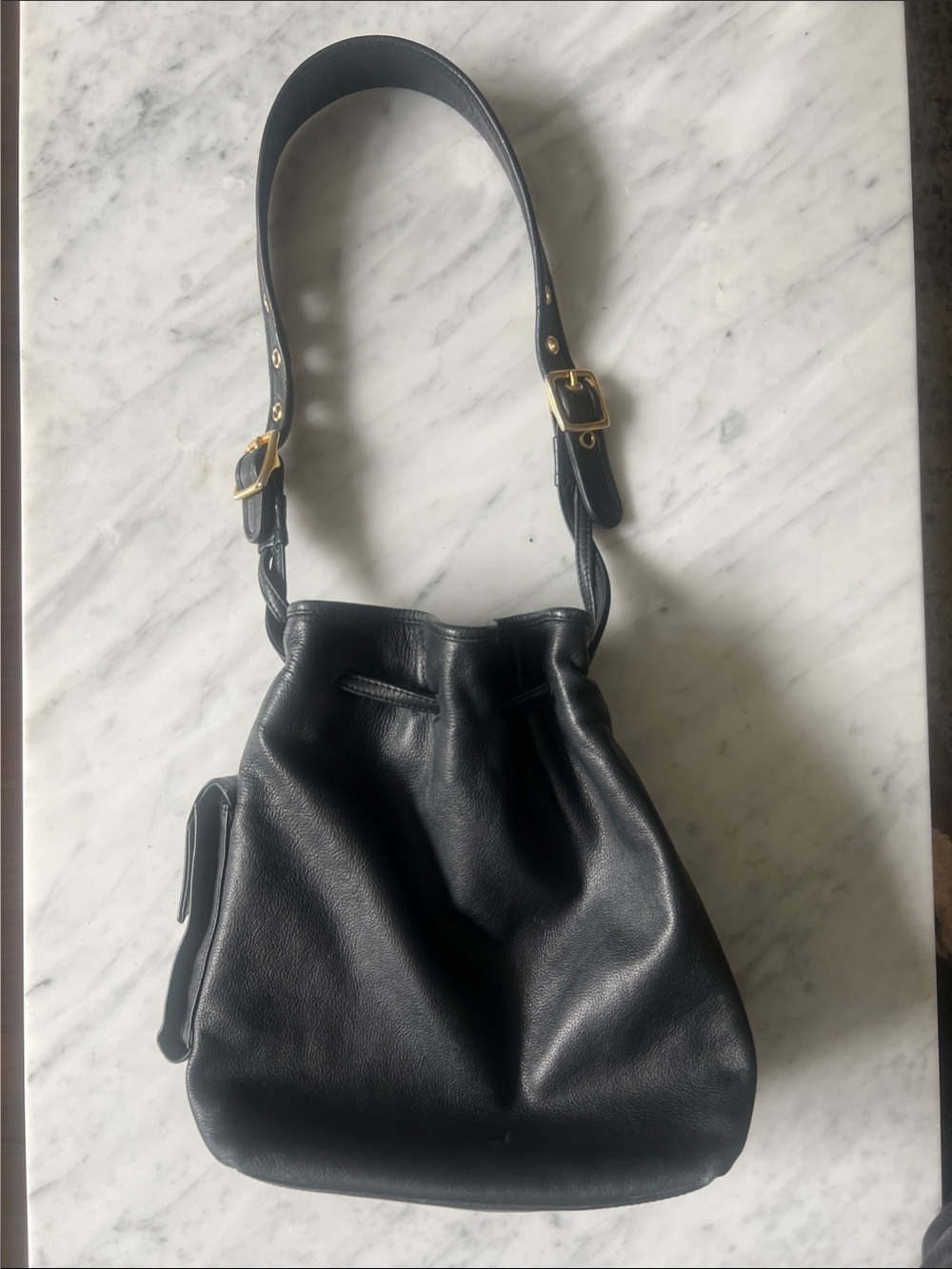 Vintage Ili  Black Leather Drawstring Shoulder Bag